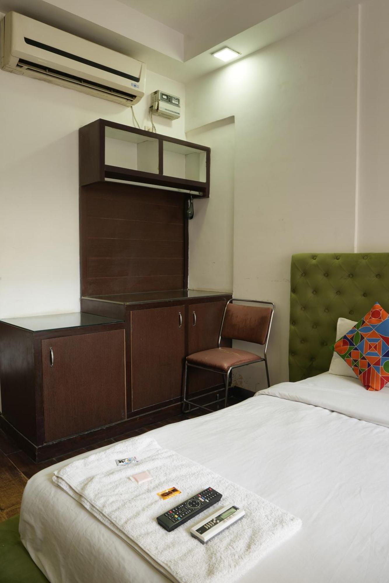 Hotel Elite Sector 45 I Gurgaon Central I Couple Friendly Exterior foto