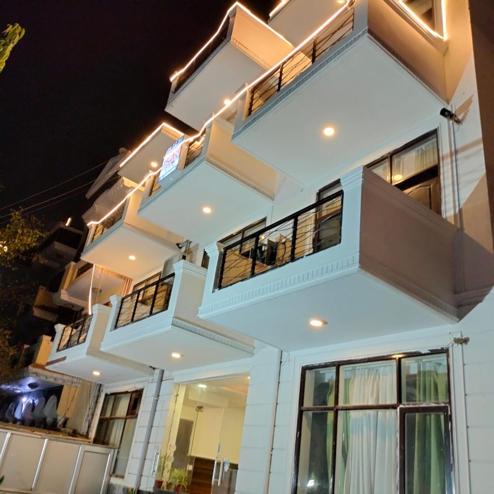 Hotel Elite Sector 45 I Gurgaon Central I Couple Friendly Exterior foto