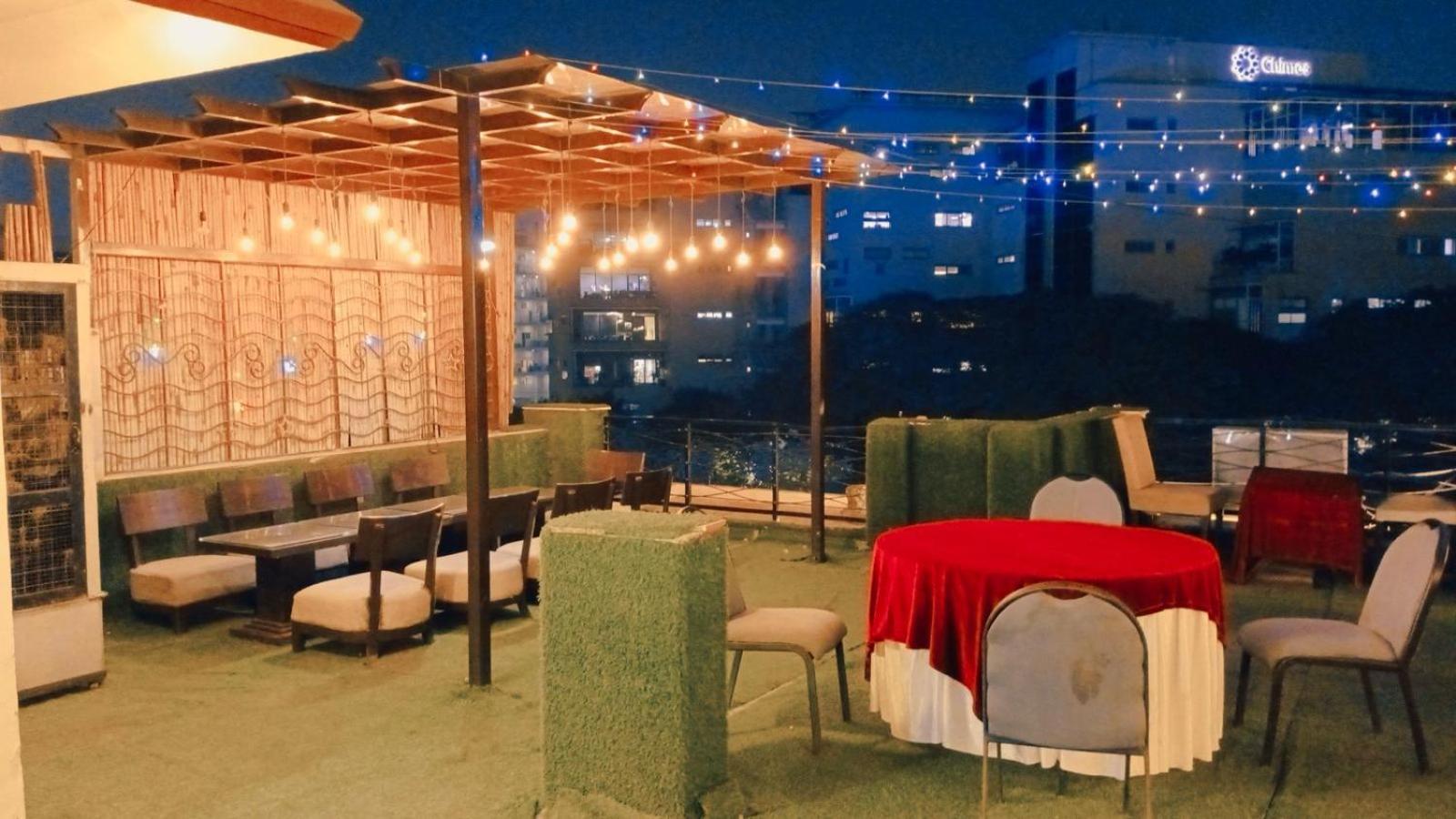 Hotel Elite Sector 45 I Gurgaon Central I Couple Friendly Exterior foto